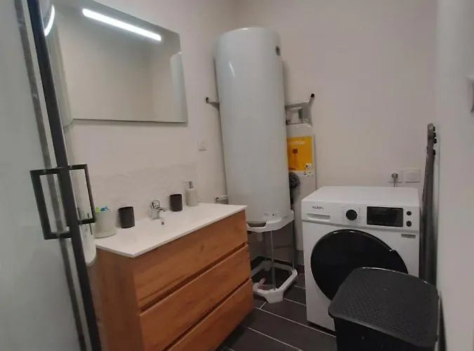 La Clef Des Champs Clotilde Brouckerque